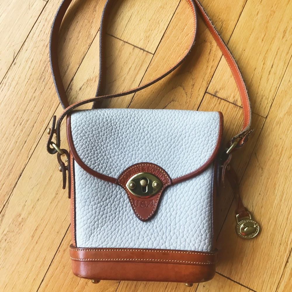 Vintage Dooney & Bourke Crossbody Bag